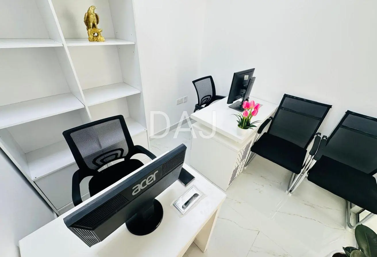 163701542 - Property Main Image