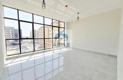 Apartment - 2 Bedrooms - 3 Bathrooms for rent in Muwaileh Commercial - Sharjah