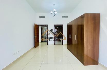 Apartment - 1 - 2 for rent in Al Manal Residence 1 - Dubai Silicon Oasis - Dubai