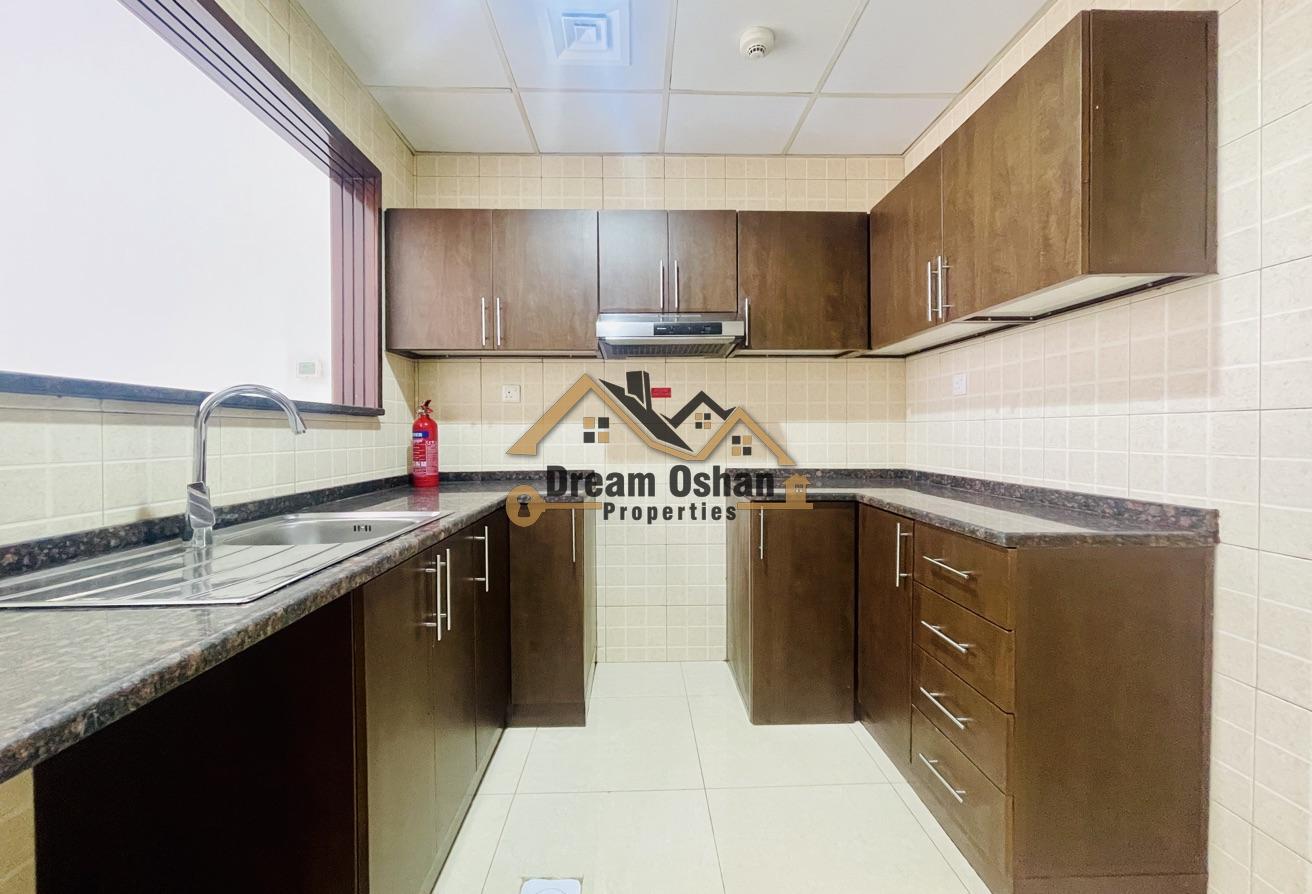 LAVISH 1BR CLOSE BUS STOP FOR FAMILY AND BALCONY photo 7