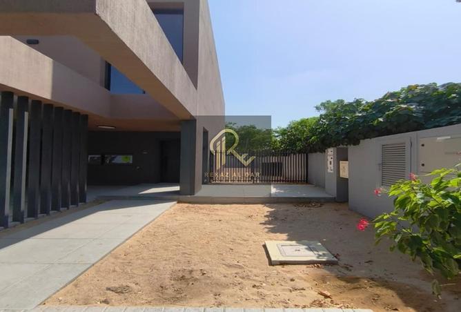 78998199 - Property Image 3