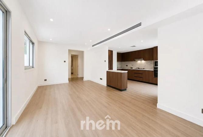 141915458 - Property Image 3