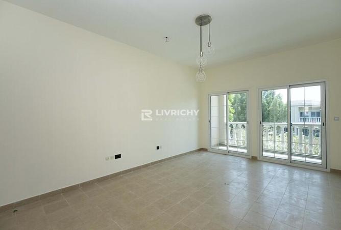 73841444 - Property Image 2