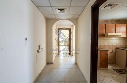 Apartment - 1 - 2 for rent in Al Qulaya'ah - Al Sharq - Sharjah