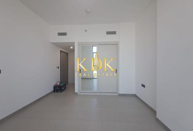 101709663 - Property Image 2