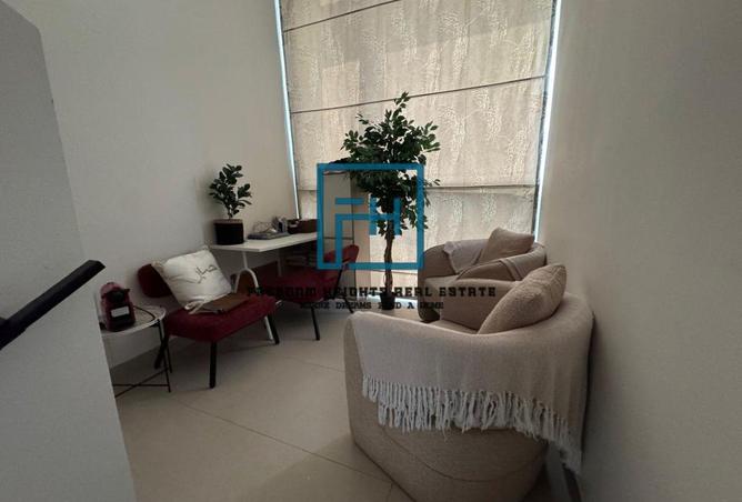 70281632 - صورة العقار 2