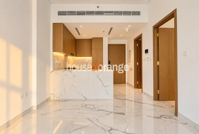163697107 - Property Image 2