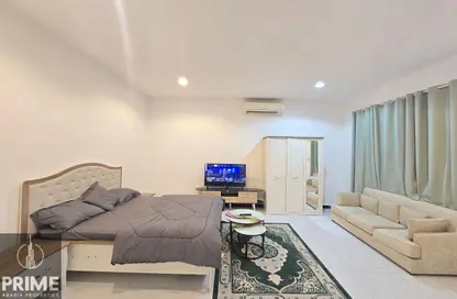 Apartment - Studio - 1 Bathroom for rent in Al Muntazah - Abu Dhabi