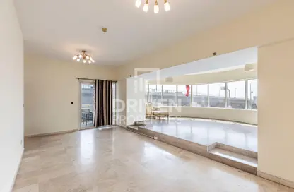 Apartment - 3 Bedrooms - 4 Bathrooms for sale in KG Tower - Dubai Marina - Dubai