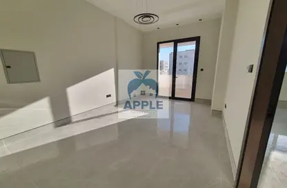 Apartment - 1 Bedroom - 2 Bathrooms for rent in AlFalah - Muwaileh Commercial - Sharjah
