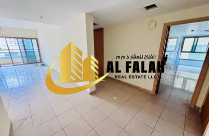 شقة - 3 غرف نوم - 3 حمامات للايجار في القصباء - الشارقة