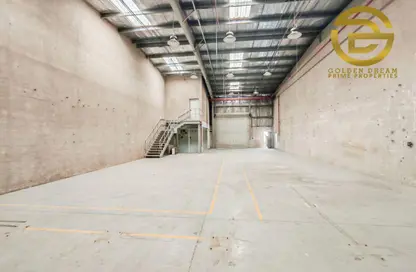 Warehouse - Studio - 1 Bathroom for rent in Jebel Ali Industrial 1 - Jebel Ali Industrial - Jebel Ali - Dubai
