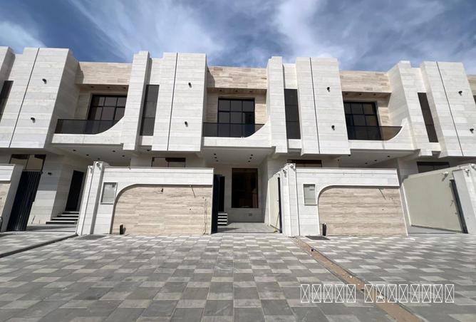 80272108 - Property Image 3