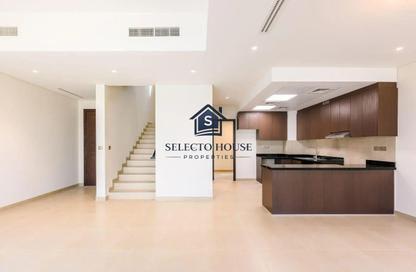 Villa - 2 Bedrooms - 3 Bathrooms for rent in Bloom Living - Zayed City (Khalifa City C) - Khalifa City - Abu Dhabi