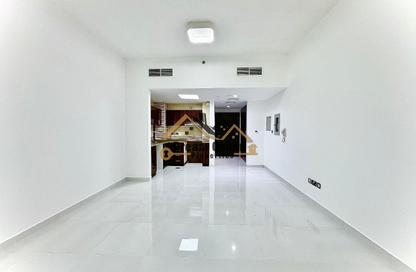 Apartment - Studio - 1 Bathroom for rent in Arabian Gate - Dubai Silicon Oasis - Dubai