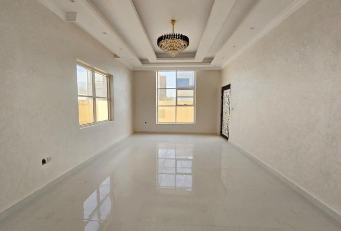 141002101 - Property Image 3