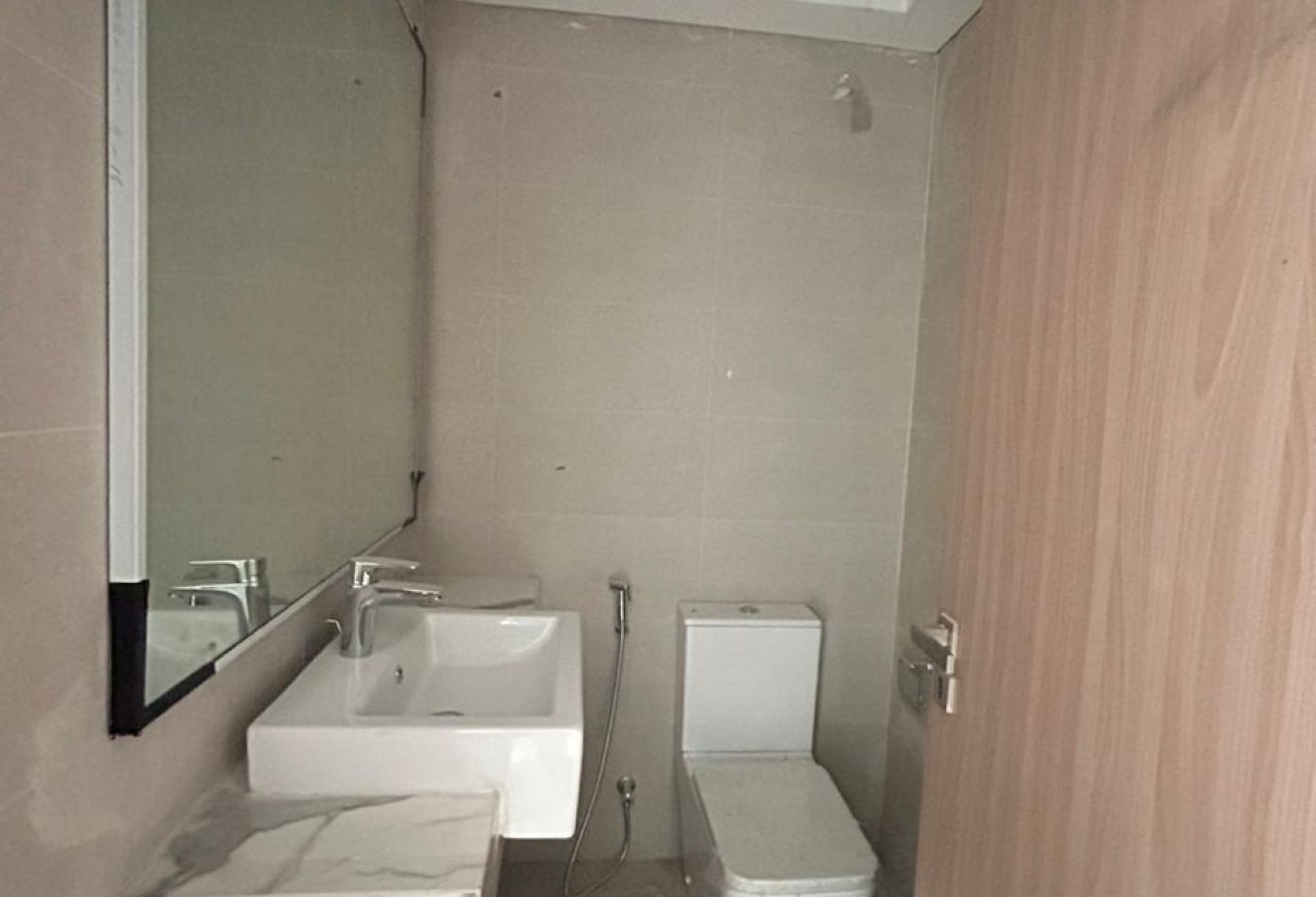 Studio with Large Balcony | Investor Opportunity gallery image