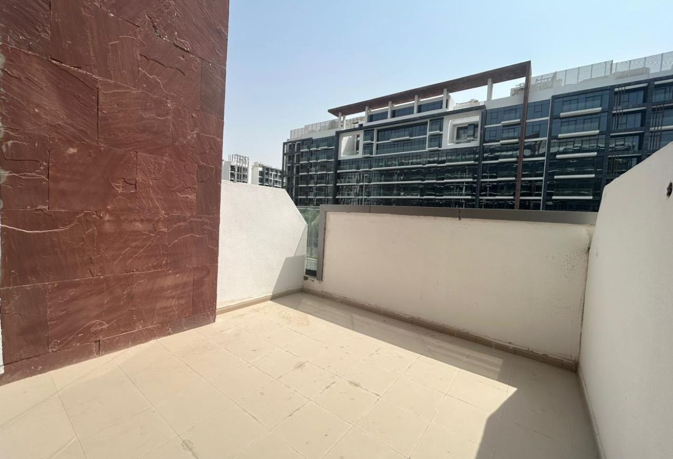 Studio with Large Balcony | Investor Opportunity gallery image