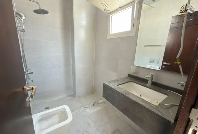 163717942 - Property Image 3