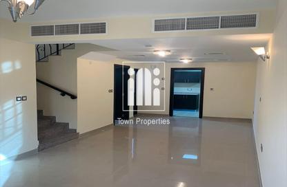Villa - 2 Bedrooms - 3 Bathrooms for rent in Zone 8 - Hydra Village - Abu Dhabi