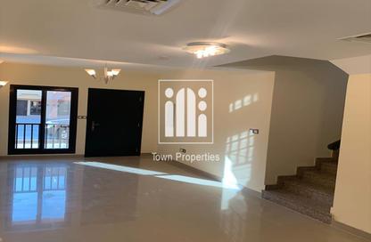 Villa - 2 Bedrooms - 3 Bathrooms for rent in Zone 8 - Hydra Village - Abu Dhabi
