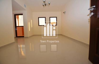 Villa - 2 Bedrooms - 3 Bathrooms for rent in Zone 8 - Hydra Village - Abu Dhabi