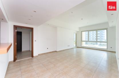 Apartment - 2 Bedrooms - 3 Bathrooms for rent in Marina Residences 1 - Marina Residences - Palm Jumeirah - Dubai