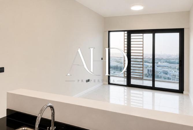 93993446 - Property Image 2