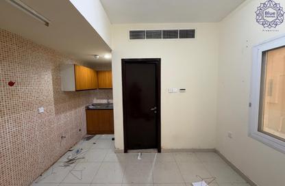 Apartment - Studio - 1 Bathroom for rent in Suroor 511 - Muwaileh - Sharjah