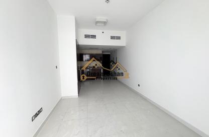 Apartment - Studio - 1 Bathroom for rent in Arabian Gate - Dubai Silicon Oasis - Dubai