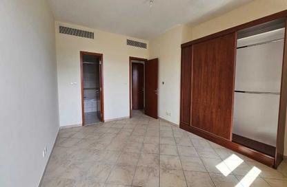 Apartment - 3 - 3 for rent in Shakespeare Circus 3 - Shakespeare Circus - Motor City - Dubai