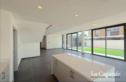 Villa - 5 Bedrooms - 6 Bathrooms for rent in June - Arabian Ranches 3 - Dubai