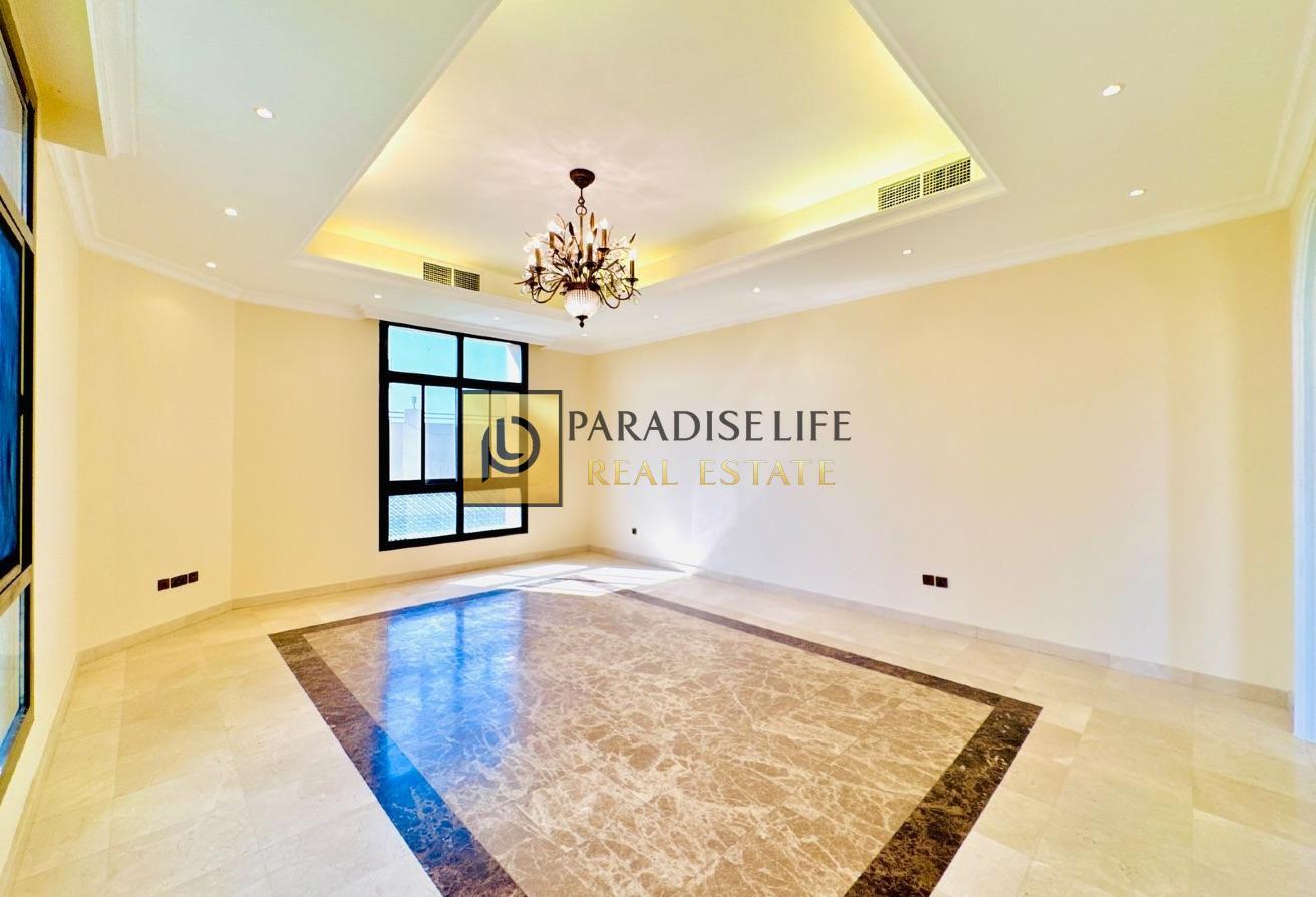 Stunning 5 BR Villa in Al Khawaneej 1 with Family Amenities photo 9