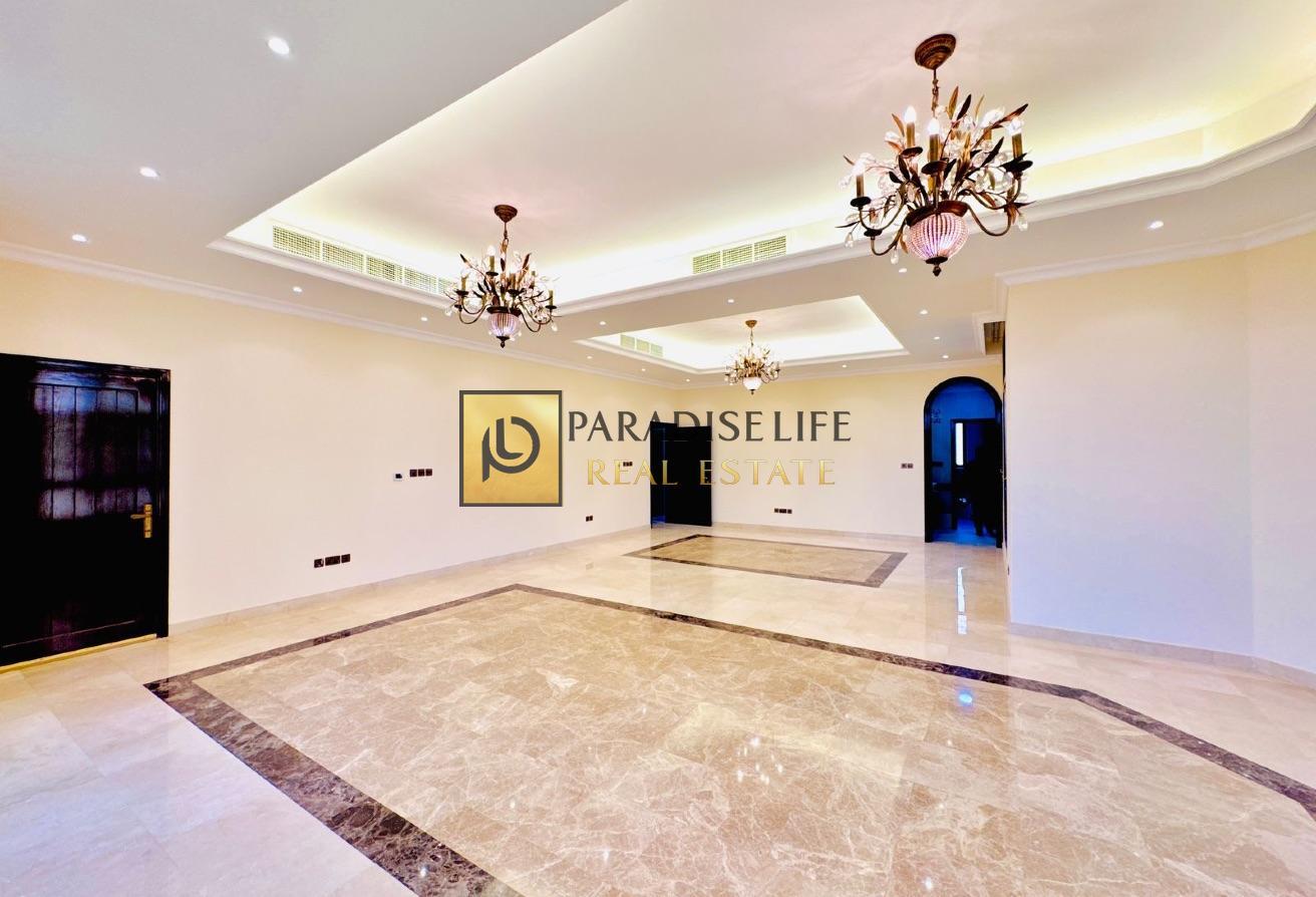 Stunning 5 BR Villa in Al Khawaneej 1 with Family Amenities photo 12