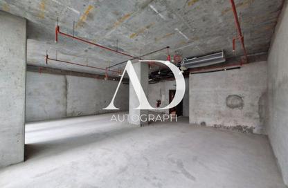 Office Space - Studio - 1 Bathroom for rent in Grosvenor Office Tower - Business Bay - Dubai