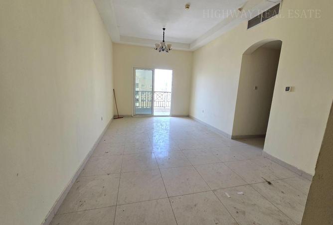 117263402 - Property Image 3