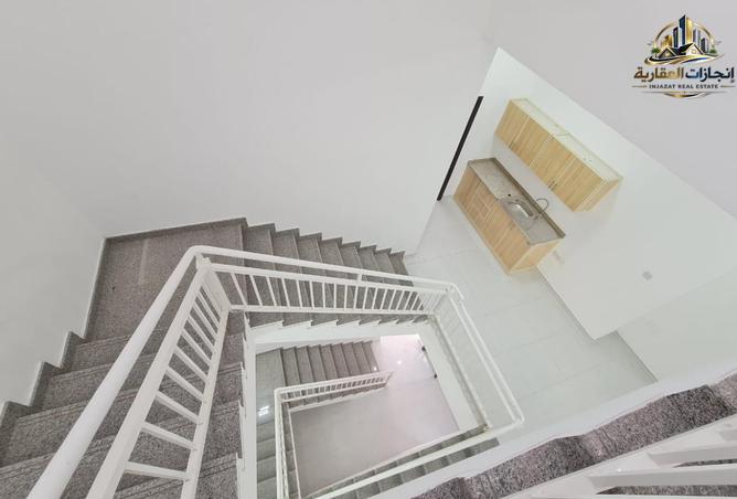 121105864 - Property Image 3