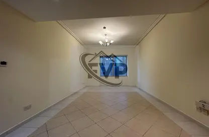 شقة - 3 غرف نوم - 3 حمامات للايجار في برج توينتي فرست سينشري - شارع الشيخ زايد - دبي شقة - 3 غرف نوم - 3 حمامات للايجار في برج توينتي فرست سينشري - شارع الشيخ زايد - دبي