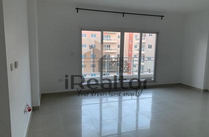 Apartment - 2 Bedrooms - 2 Bathrooms for rent in Tower 2 - Al Reef Downtown - Al Reef - Abu Dhabi