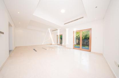 Townhouse - 3 - 3 for rent in Dubai Style - North Village - Al Furjan - Dubai