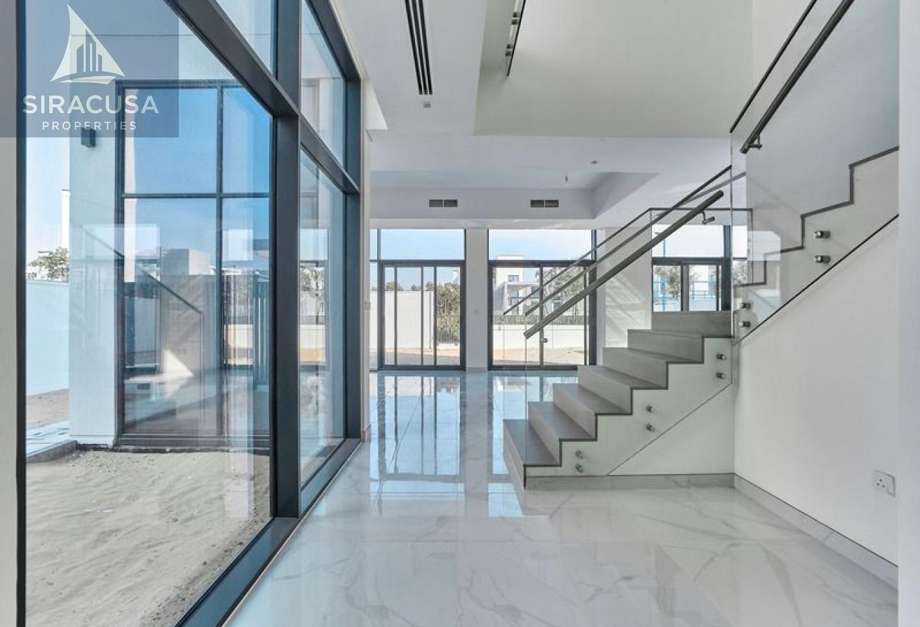 Single-Row | Beautifully Landscaped | B-Type photo 4