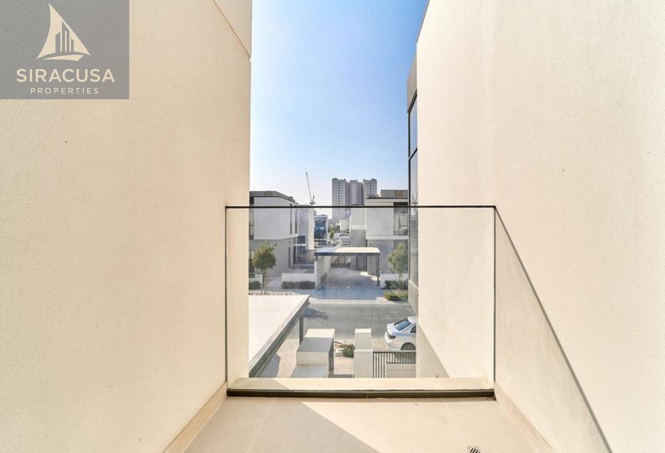 Single-Row | Beautifully Landscaped | B-Type photo 14