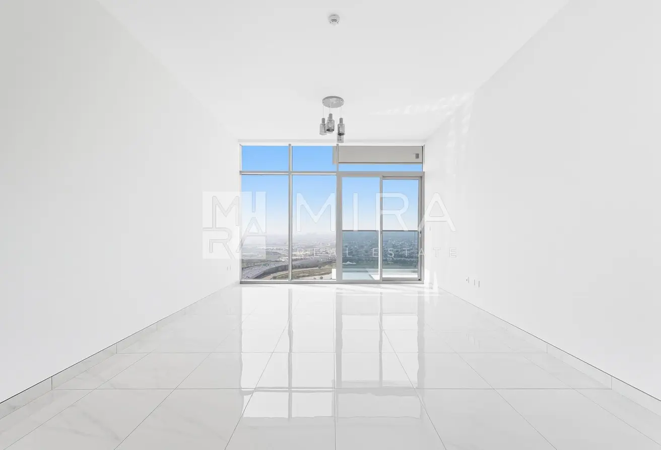 165586032 - Property Main Image