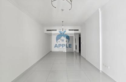 Apartment - 2 Bedrooms - 3 Bathrooms for rent in Muwaileh Commercial - Sharjah