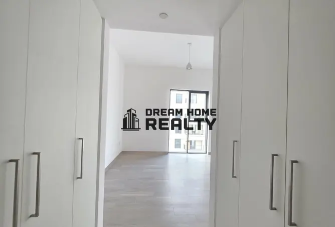 121542964 - Property Image 3