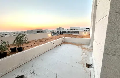 شقة - غرفة نوم - 2 حمامات للايجار في سراب 2 - الجادة - الشارقة