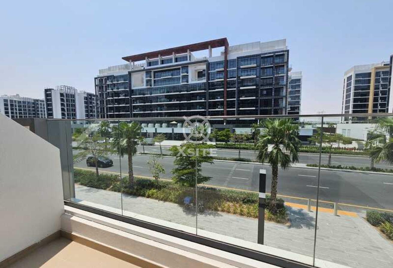 Affordable Studio | Boulevard View | Ready to Move photo 9