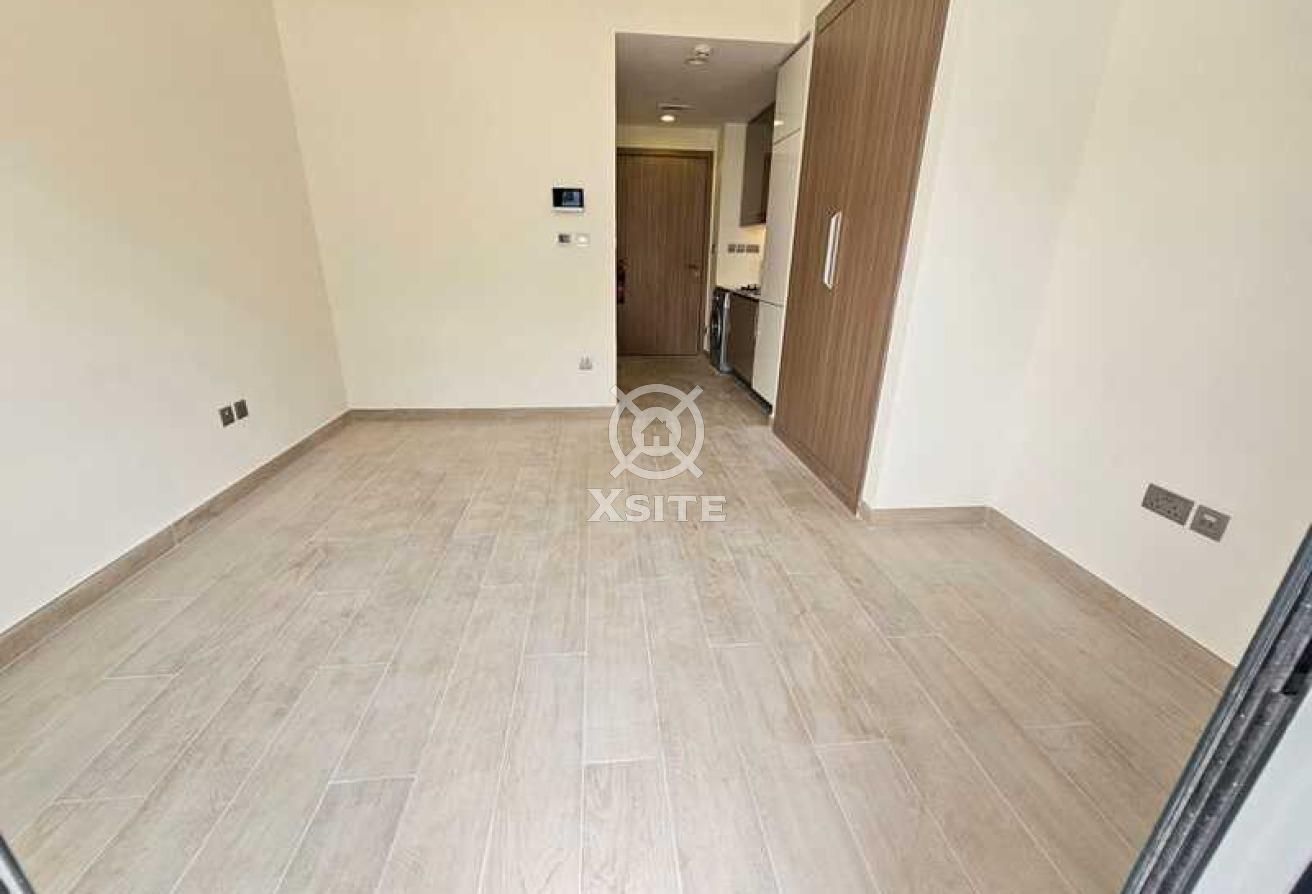 Affordable Studio | Boulevard View | Ready to Move photo 2