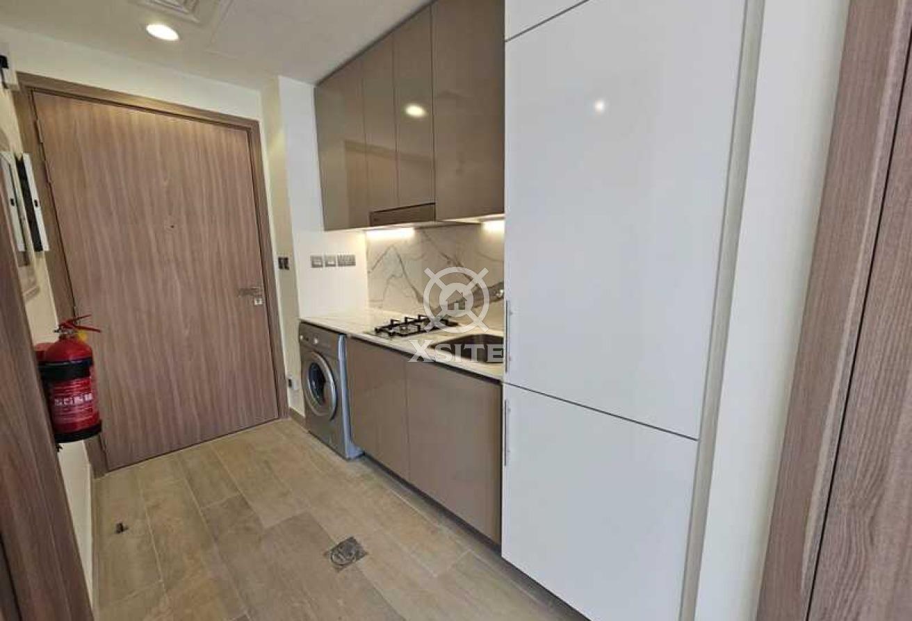 Affordable Studio | Boulevard View | Ready to Move photo 4