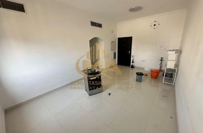 Apartment - 1 - 2 for rent in Sheikh Jaber Al Sabah Street - Al Naimiya - Al Nuaimiya - Ajman